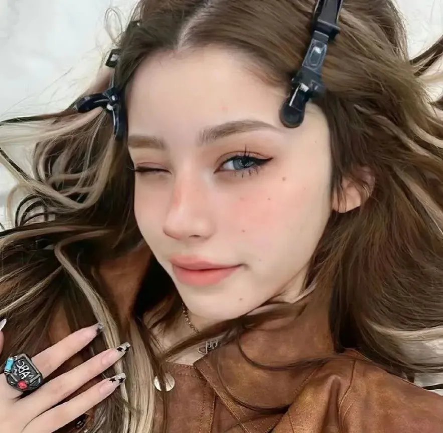 丑女贝蒂：故事继续第二季